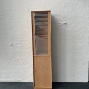 Minstral Vitrineskab