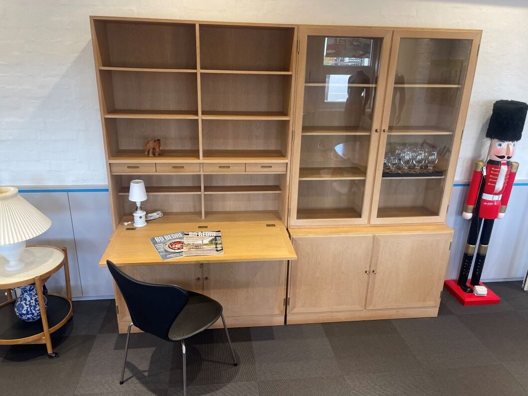 Reol i sæbebehandlet eg. - Billede 3