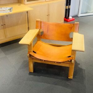 Børge Mogensen Den spanske stol Tidlig udgave 2226 Kernelæder, egetræ