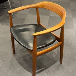 Eilertsen armlæn stol i teaktræ