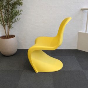 verner panton stol gul