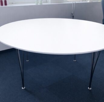 piet hein & bruno matteson spisebord Ø 145 cm.
